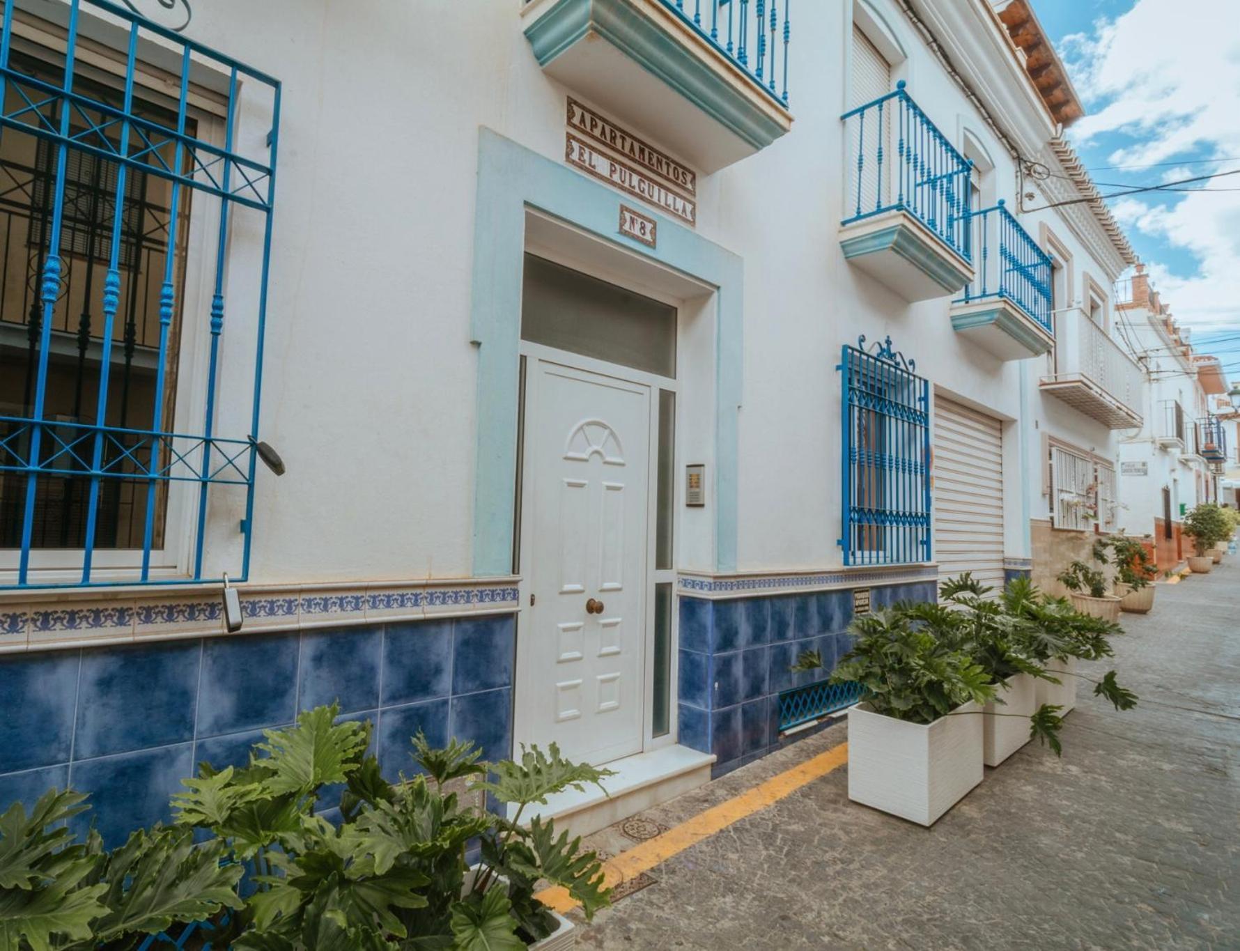 Las Flores Apartments Nerja Eksteriør billede